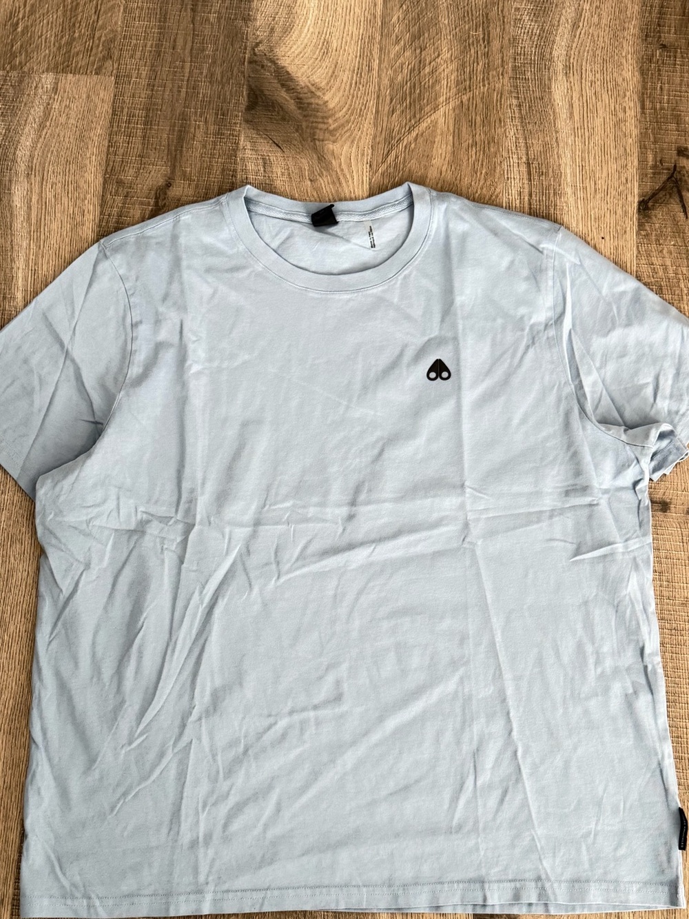 ❄️ LUXURY CANADIAN APPAREL ❄️ Light Blue Moose Knuckles classic logo tee